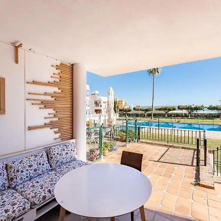 Apartment Bajo En Con Vistas Al Mar Fuengirola